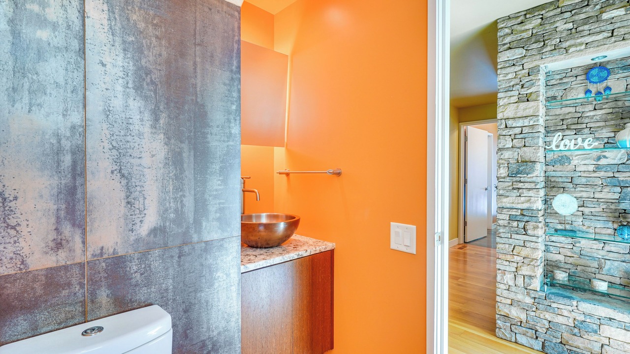 Photo of Bathroom in Roxboro