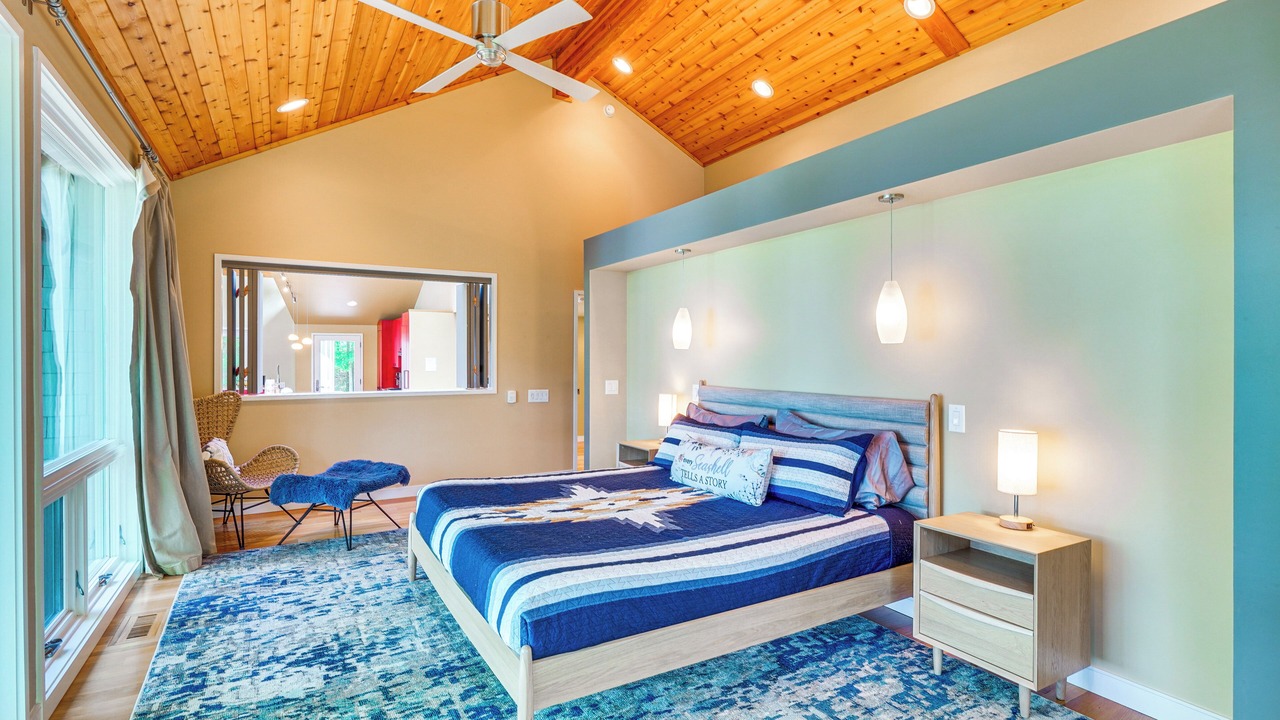 Photo of Bedroom in Roxboro