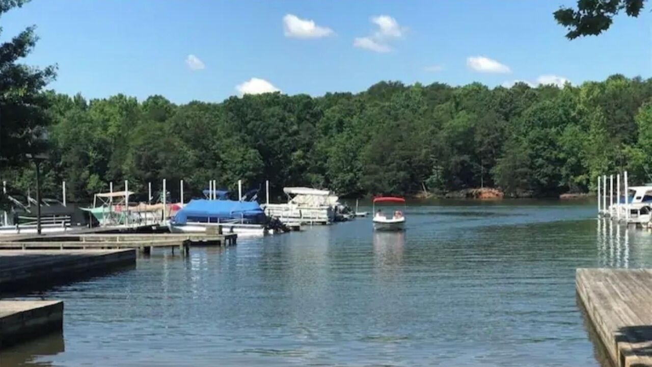 Photo of Others in New London