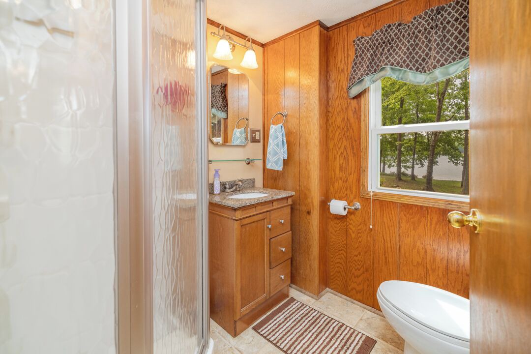 Photo of Bathroom in Wise