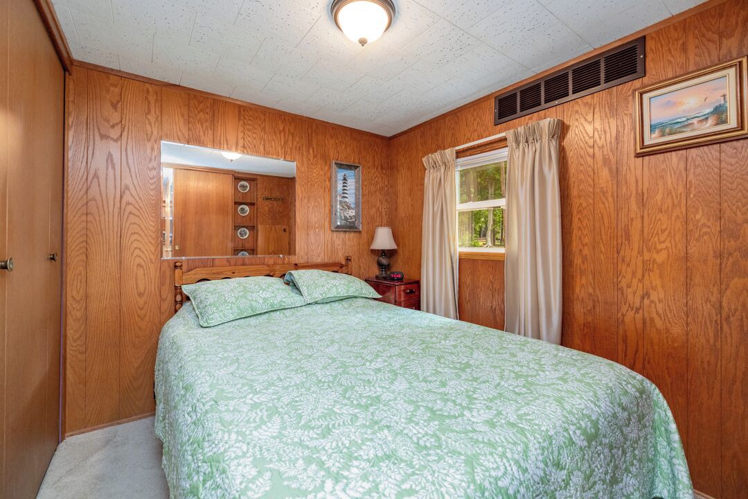 Photo of Bedroom in Wise