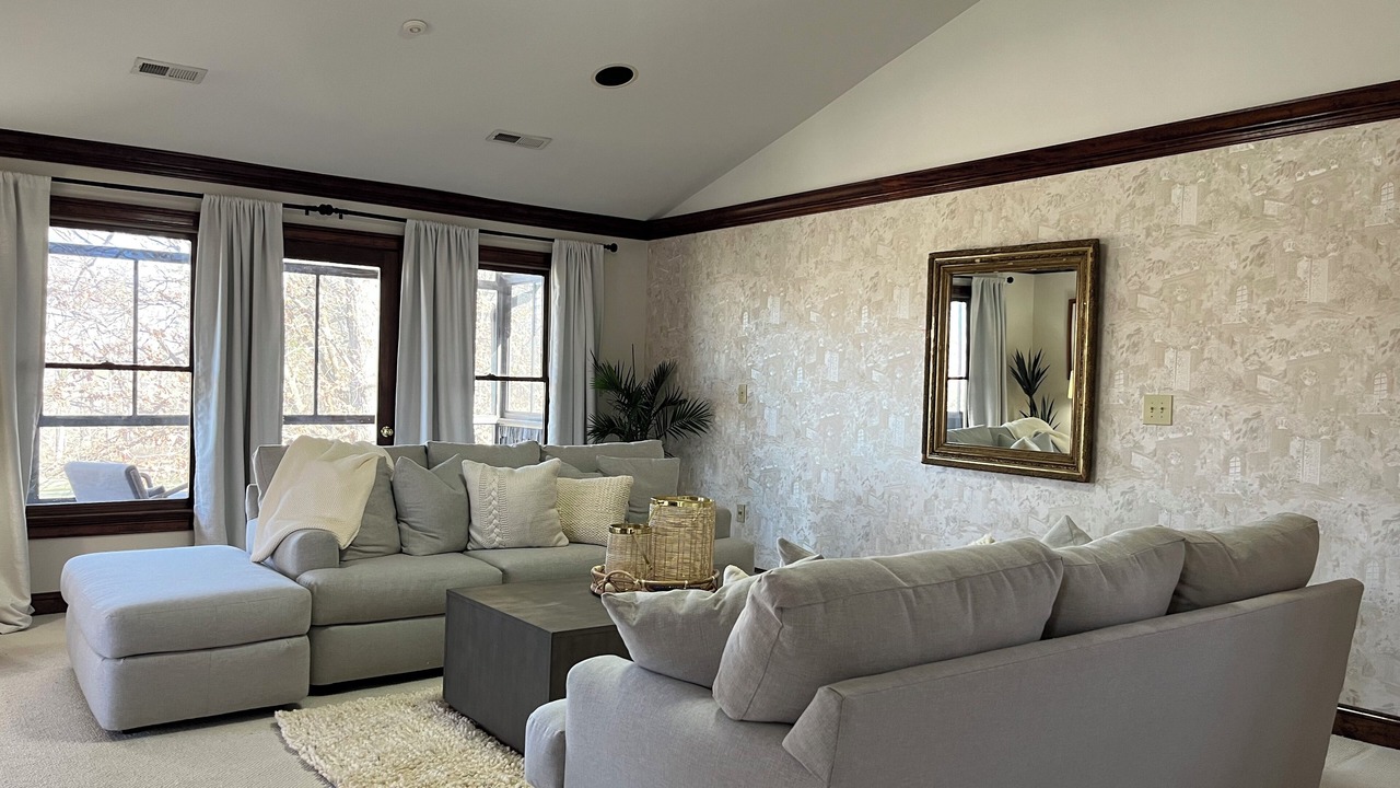 Photo of Livingroom in Winston - Salem