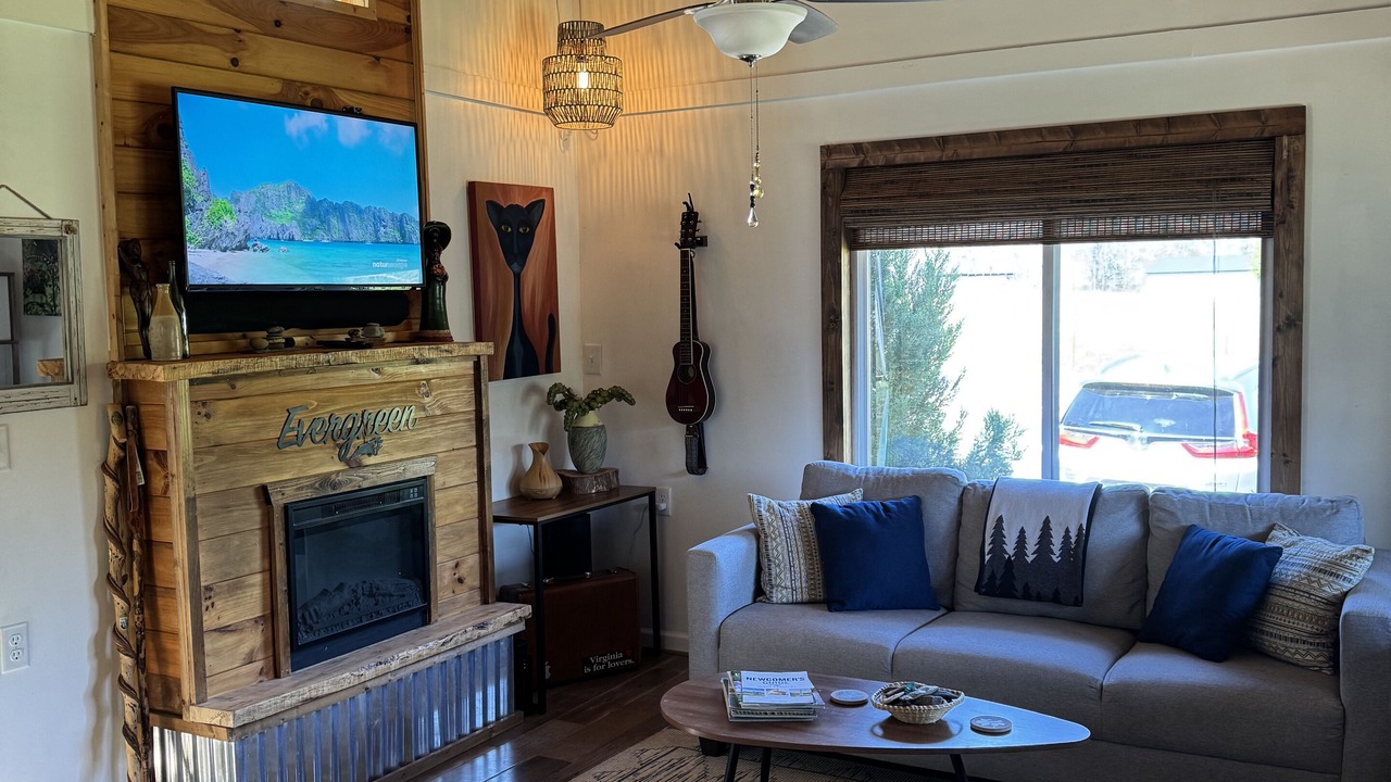 Photo of Livingroom in Barium Springs