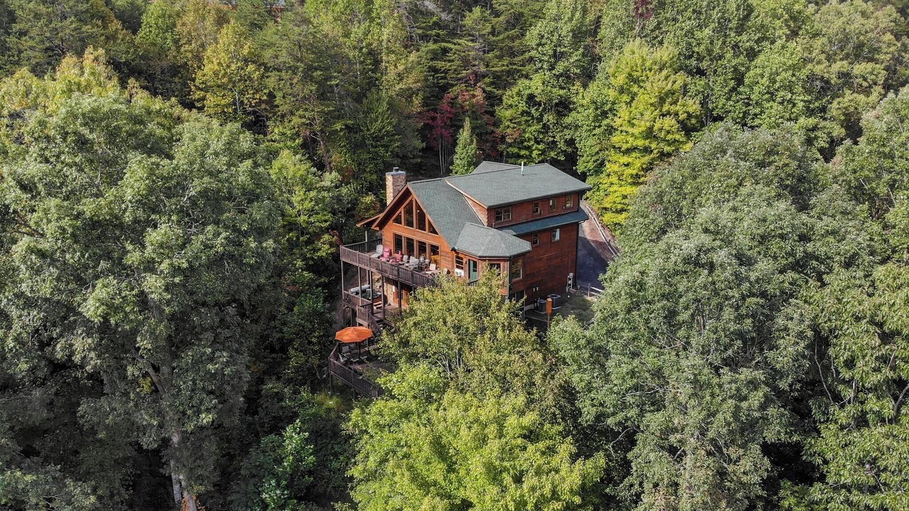 Photo of Outdoor in Lake Lure