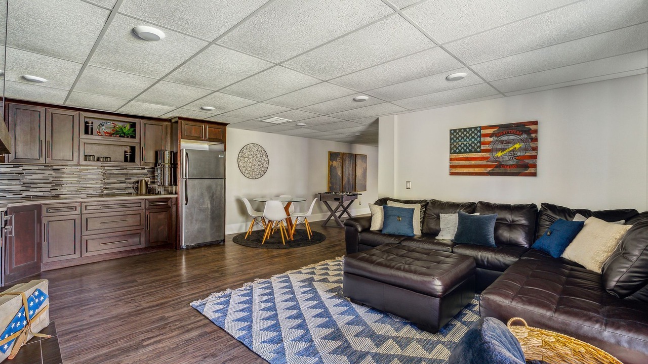 Photo of Livingroom in Whispering Pines