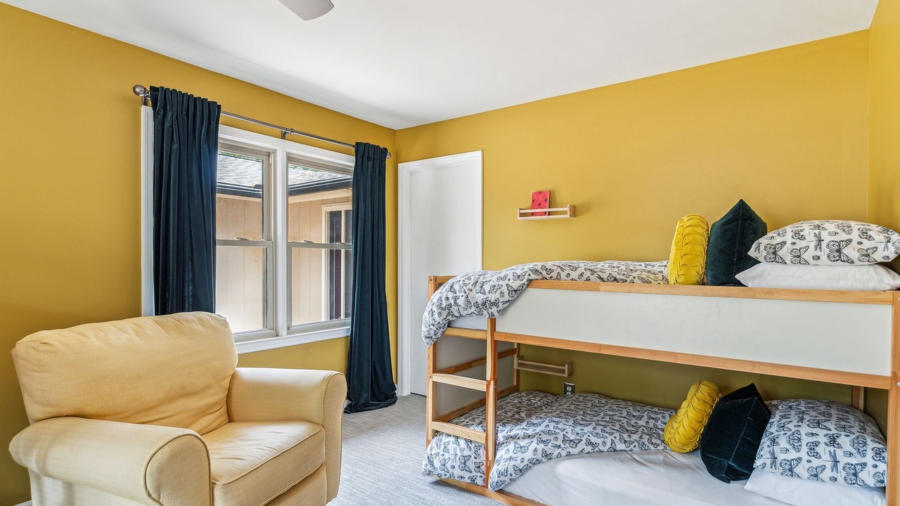Photo of Bedroom in Whispering Pines