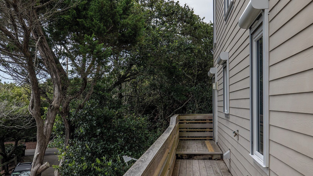 Photo of Others in Pine Knoll Shores
