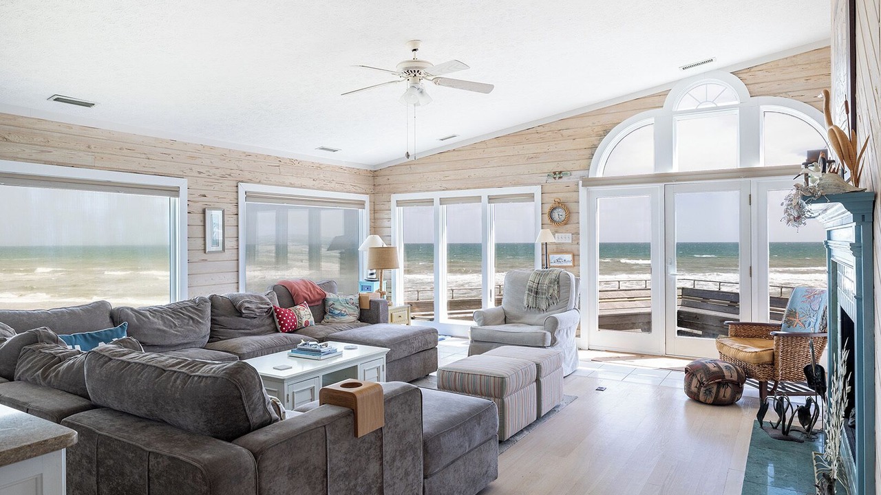 Photo of Others in Pine Knoll Shores