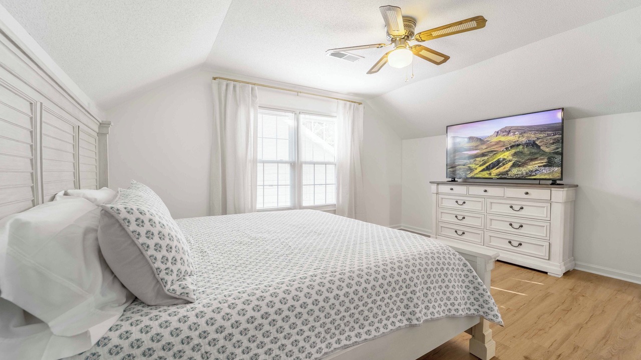 Photo of Bedroom in Summerville