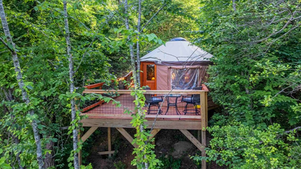 Photo of Patio Balcony in Cullowhee