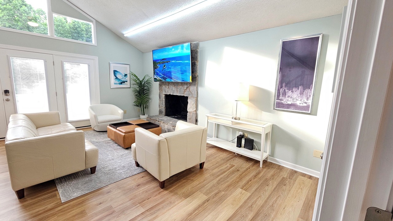 Photo of Livingroom in Sawmills