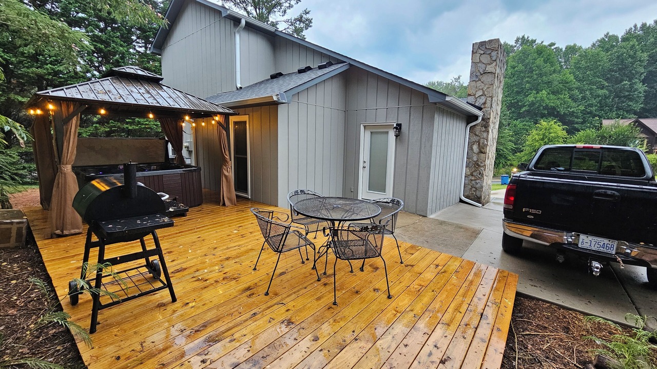 Photo of Outdoor in Sawmills