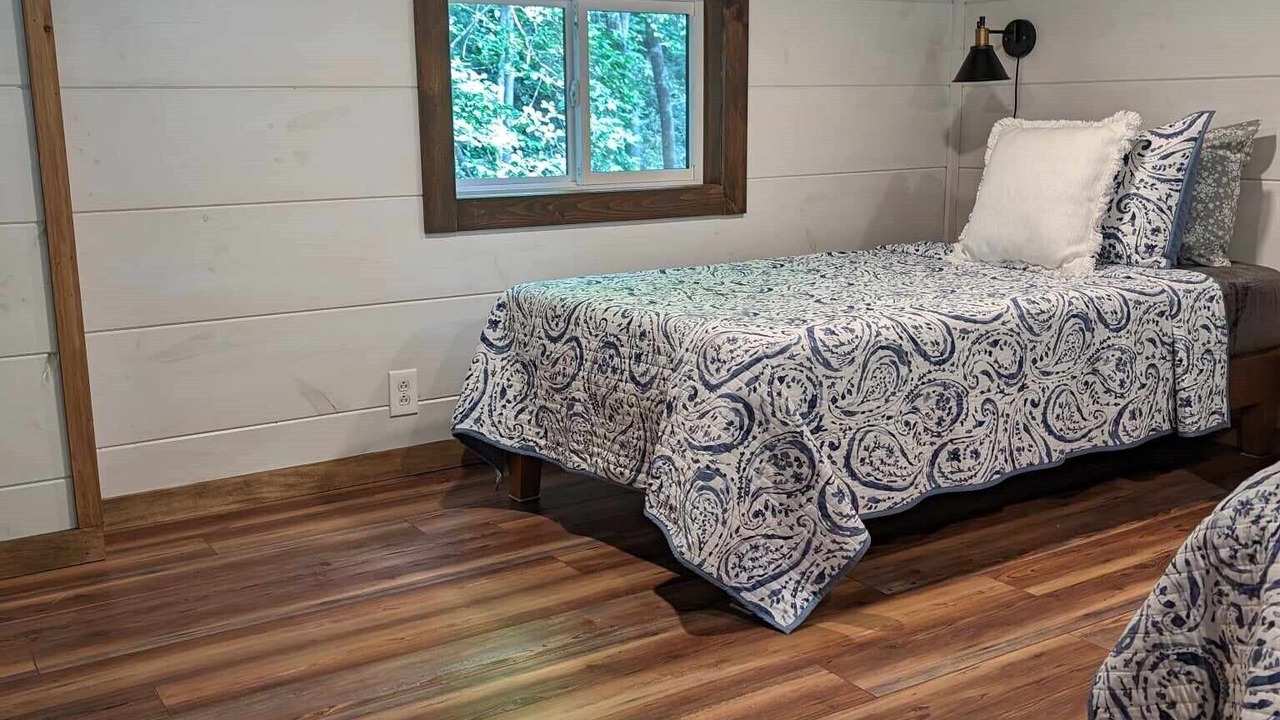 Photo of Bedroom in Old Fort