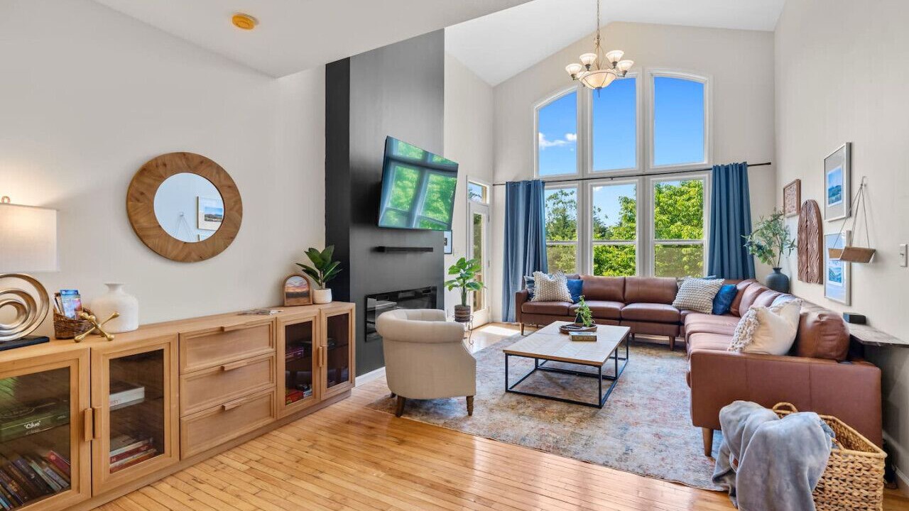 Photo of Bedroom in Swannanoa