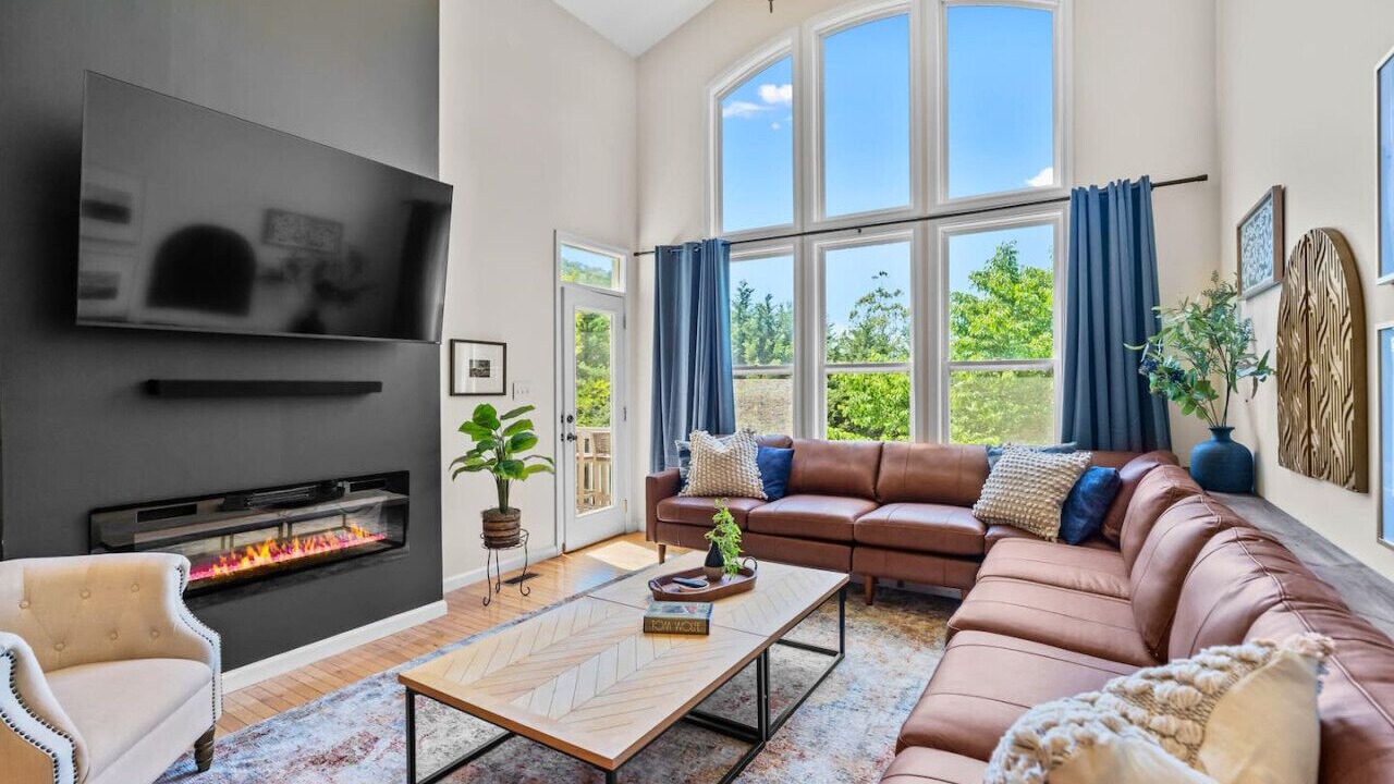 Photo of Bedroom in Swannanoa