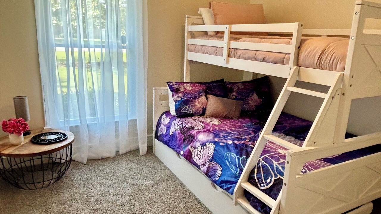 Photo of Bedroom in Manteo