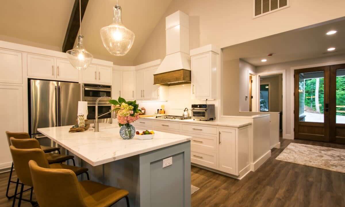Photo of Kitchen in Lake Lure