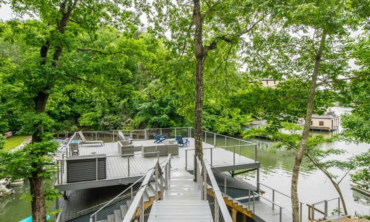 Photo of Outdoor in Lake Lure