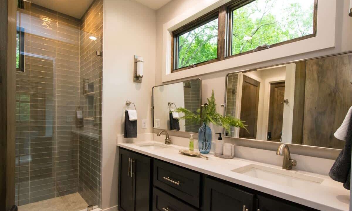 Photo of Bathroom in Lake Lure