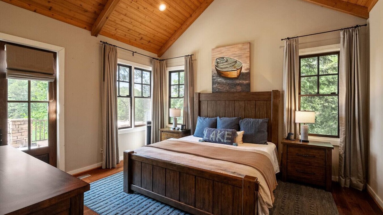 Photo of Bedroom in Jasper