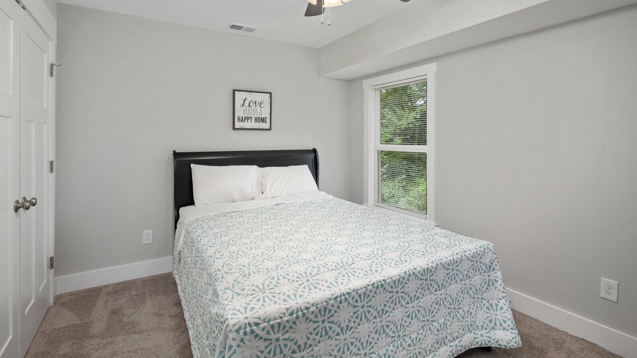 Photo of Bedroom in Talbot's Corner