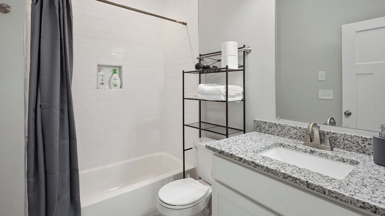 Photo of Bathroom in Talbot's Corner