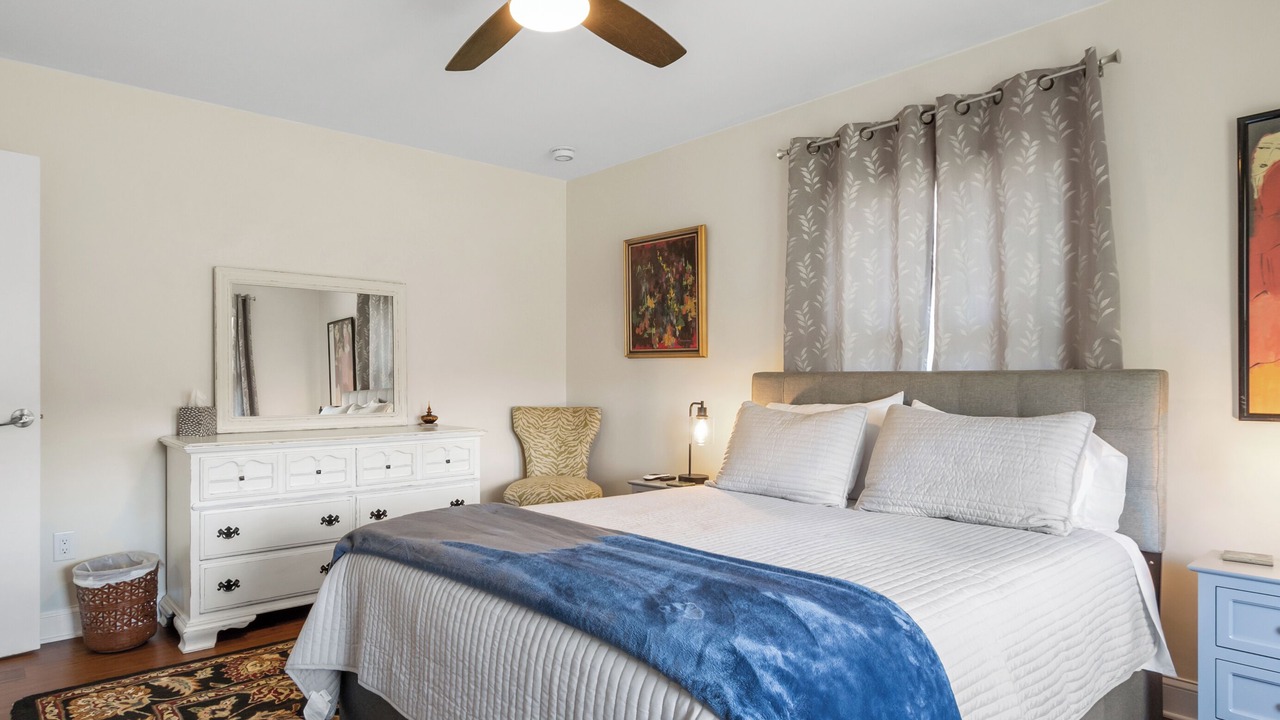 Photo of Bedroom in Asheville