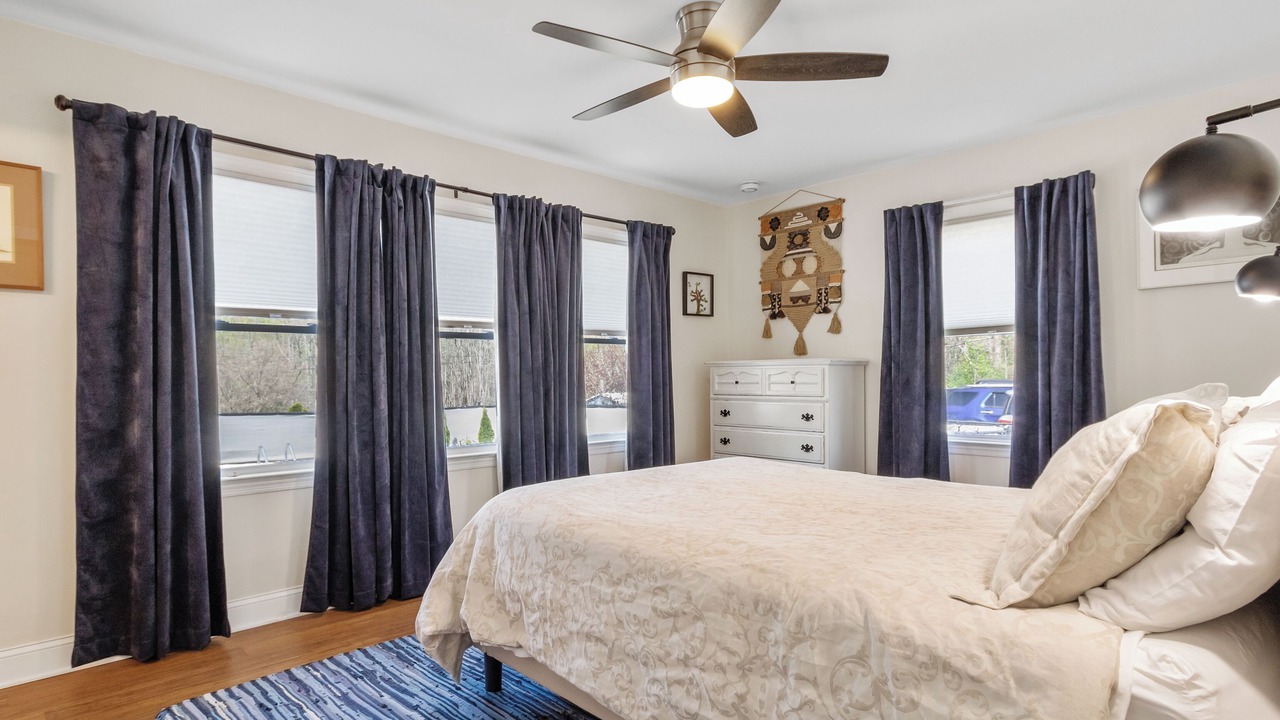 Photo of Bedroom in Asheville