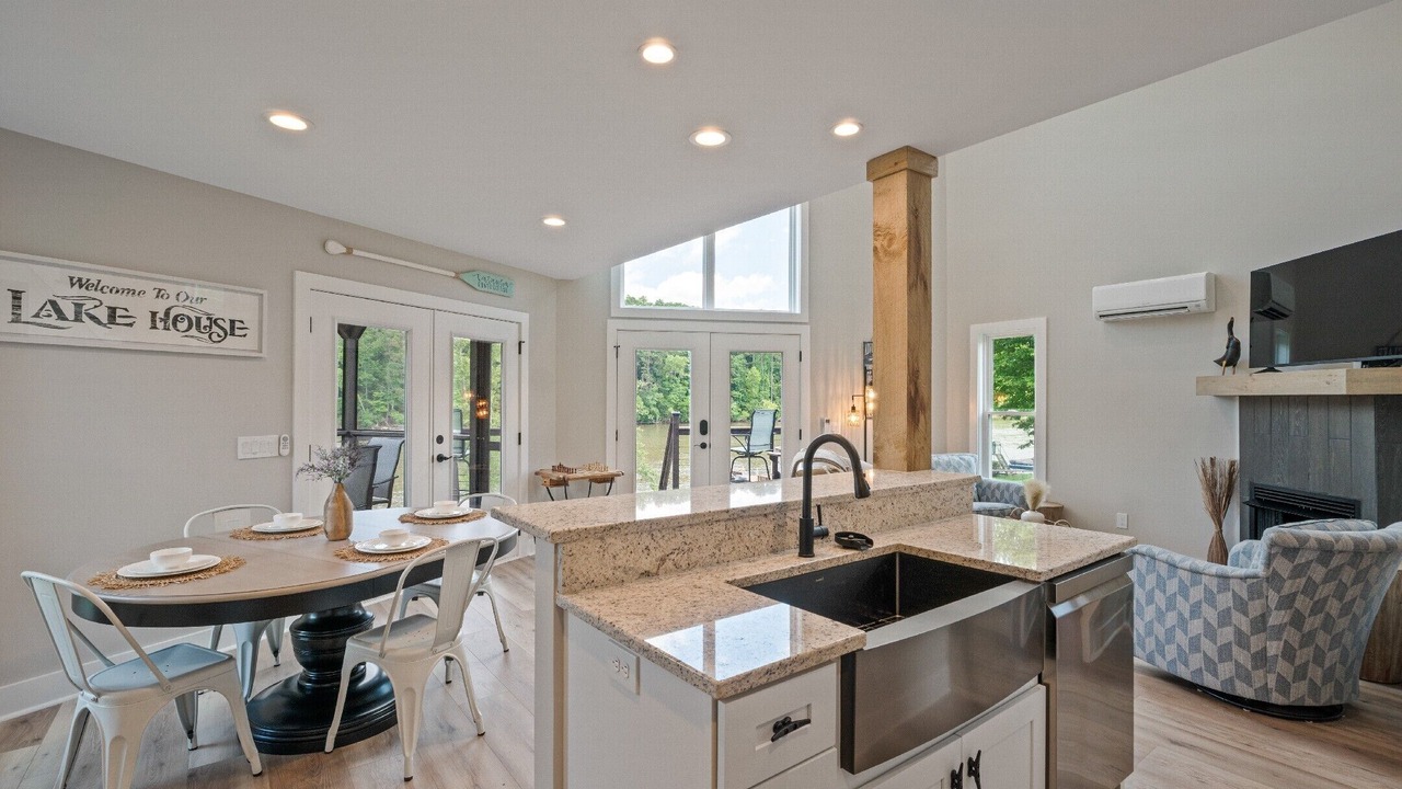 Photo of Kitchen in Rhodhiss