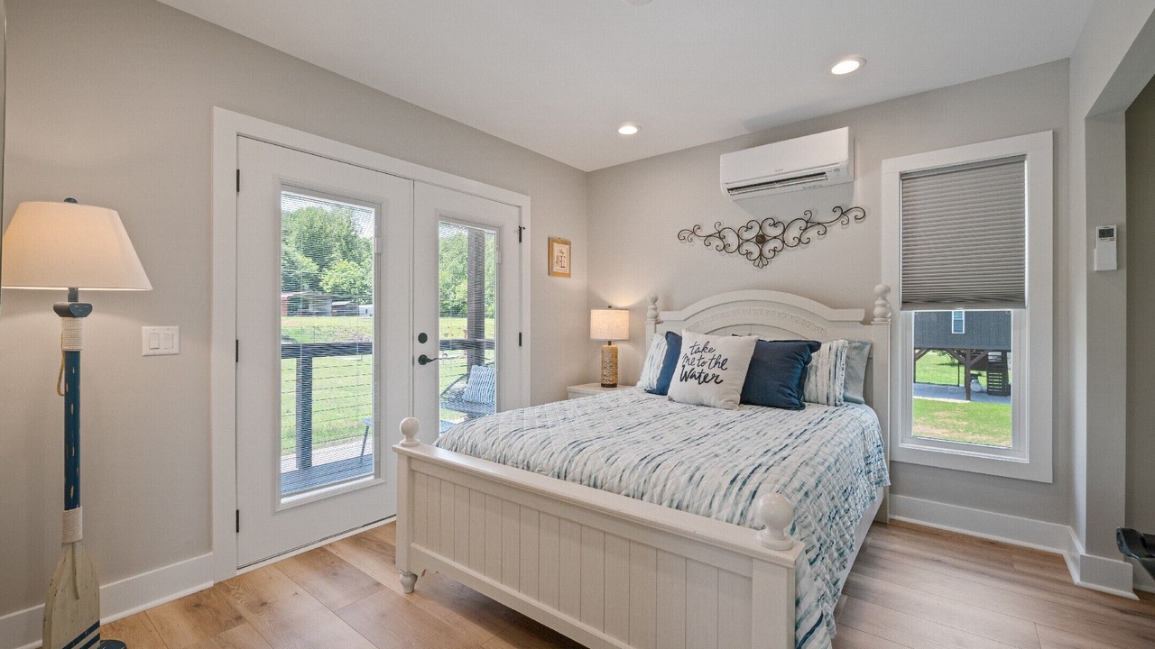 Photo of Bedroom in Rhodhiss