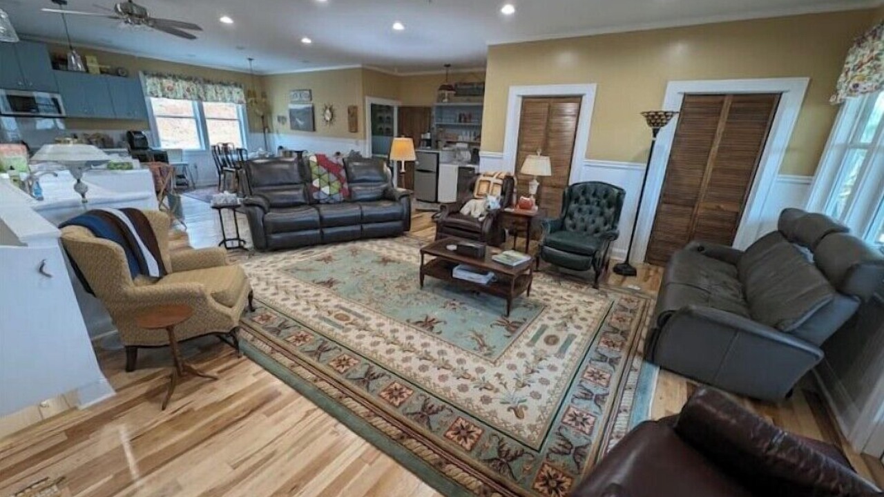 Photo of Livingroom in Independence