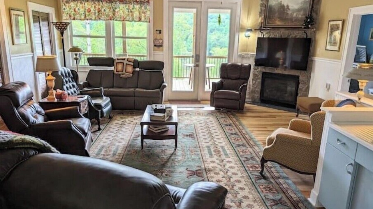 Photo of Livingroom in Independence