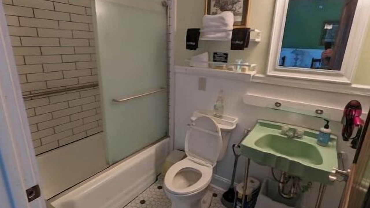 Photo of Bathroom in Independence