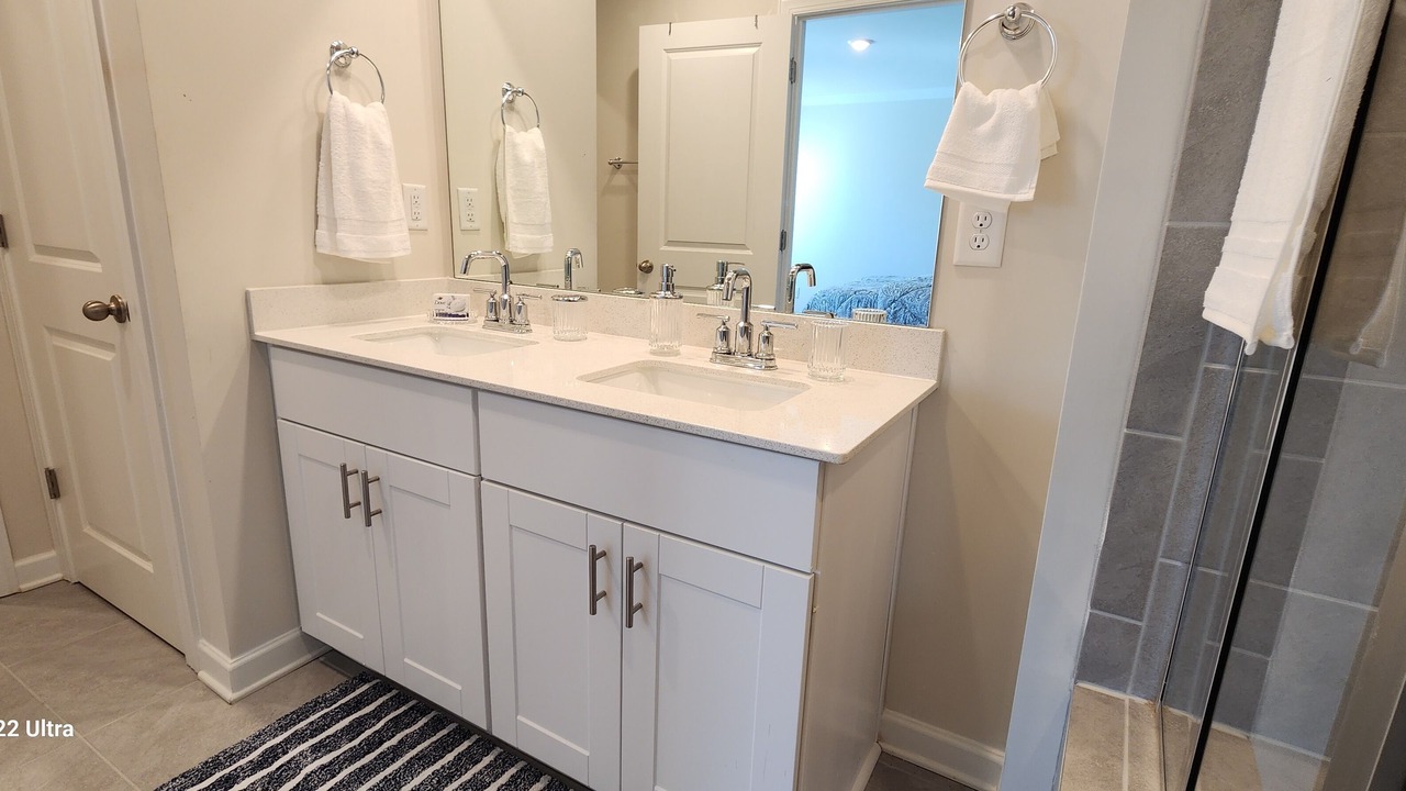 Photo of Bathroom in Oakdale