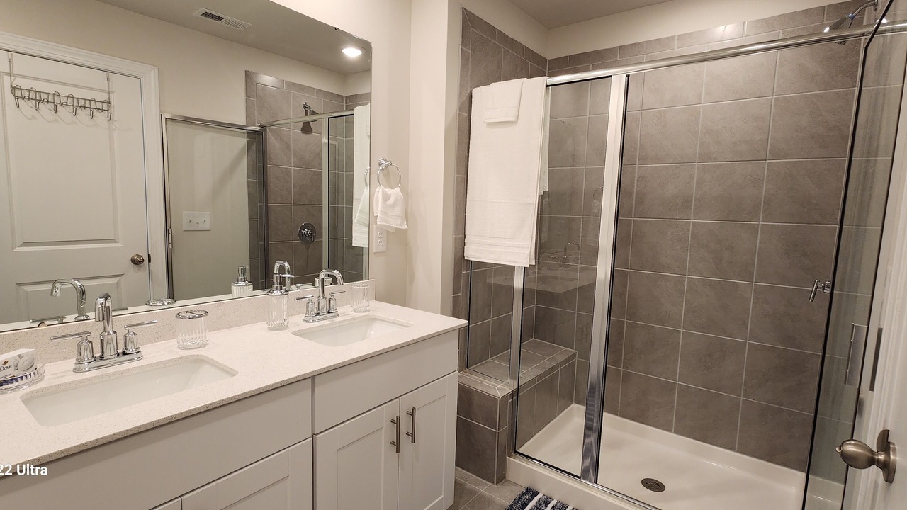 Photo of Bathroom in Oakdale