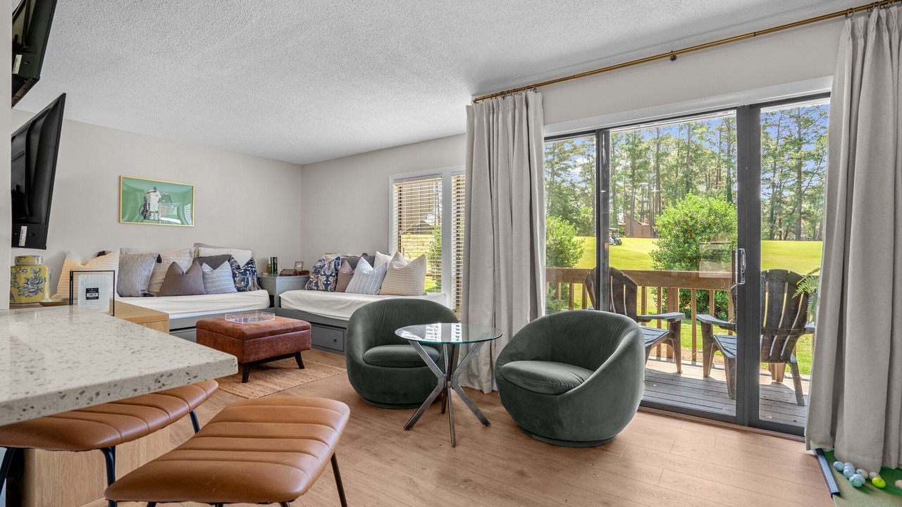 Photo of Livingroom in Pinehurst