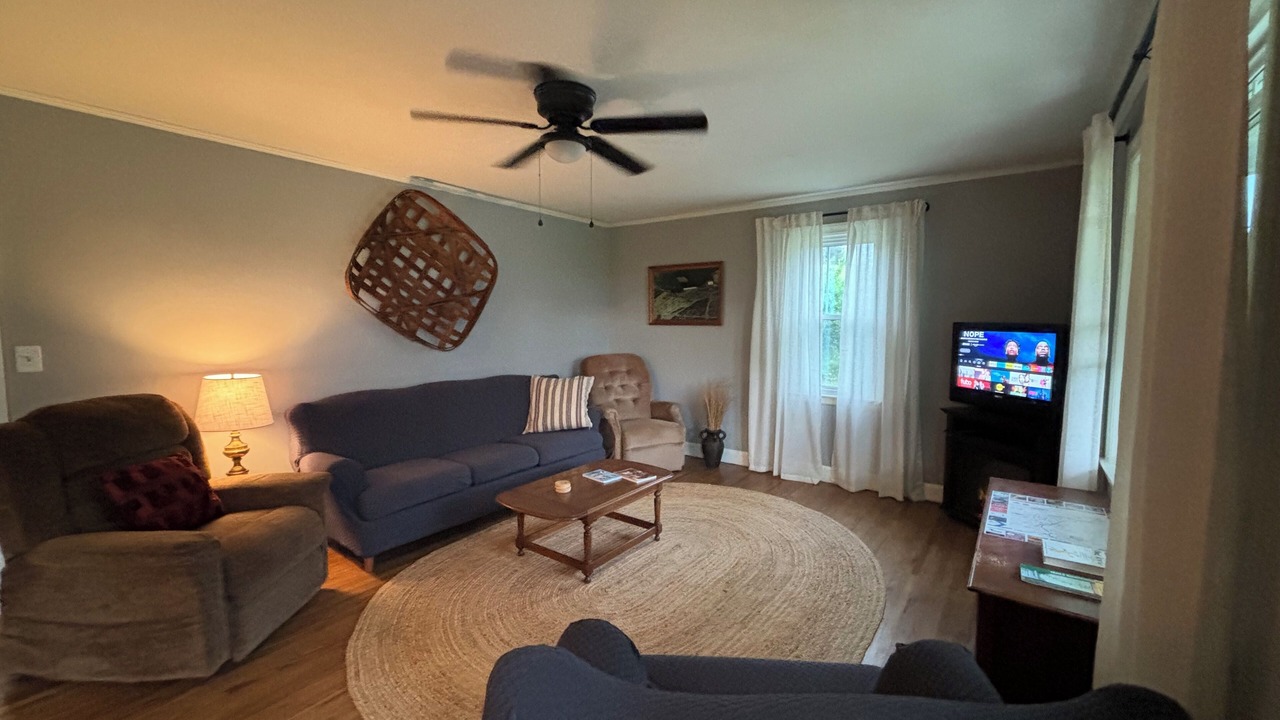 Photo of Livingroom in Crumpler