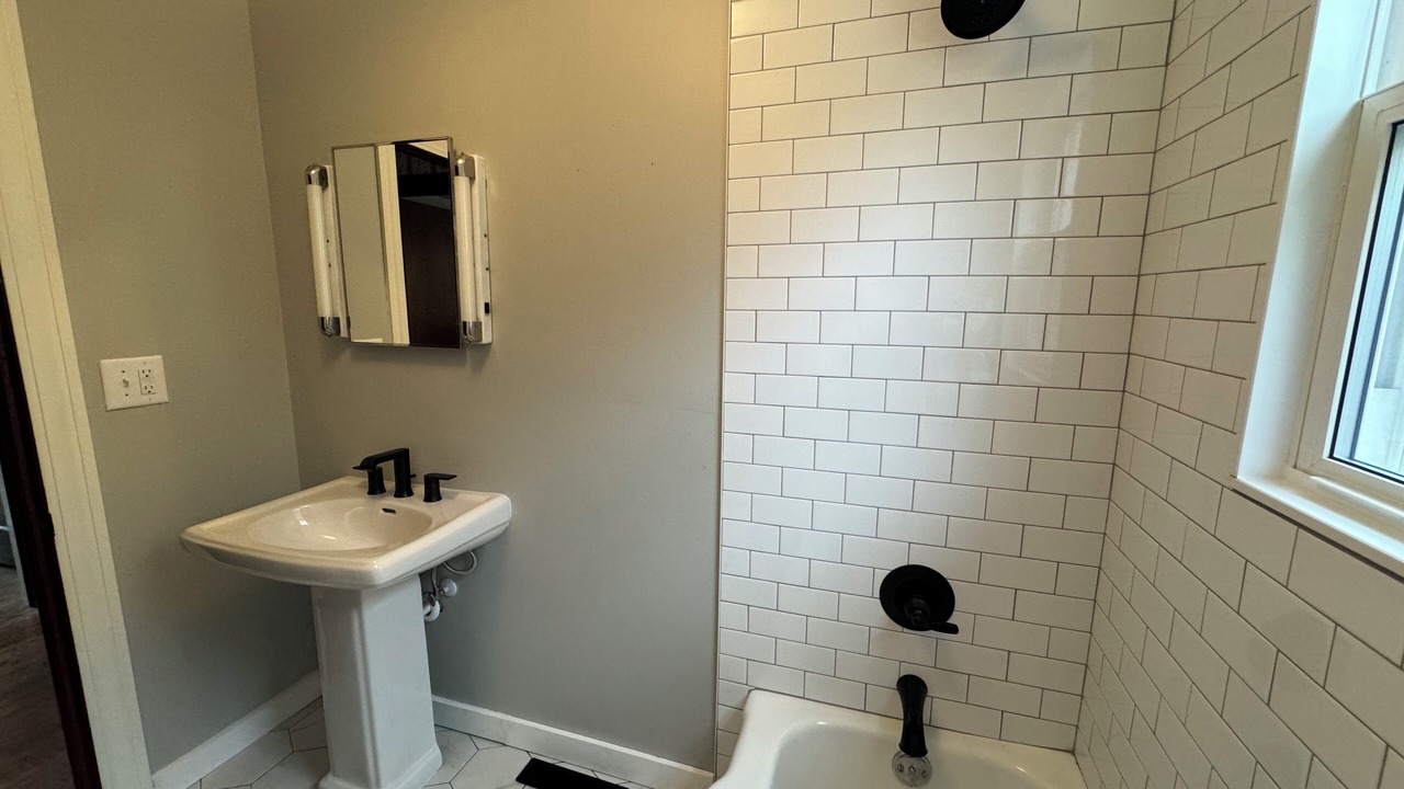Photo of Bathroom in Crumpler