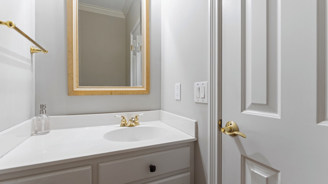 Photo of Bedroom in Southmont