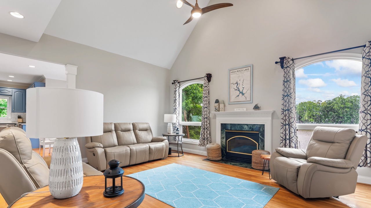 Photo of Bedroom in Southmont