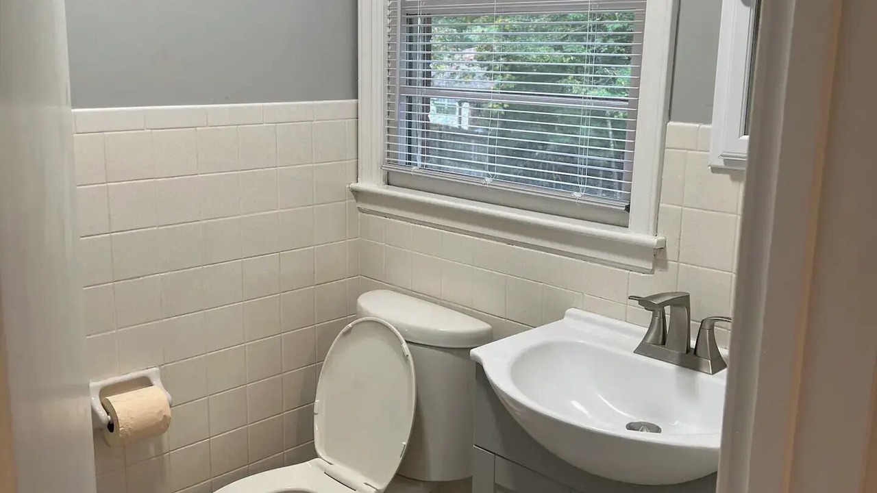 Photo of Bathroom in Hendersonville