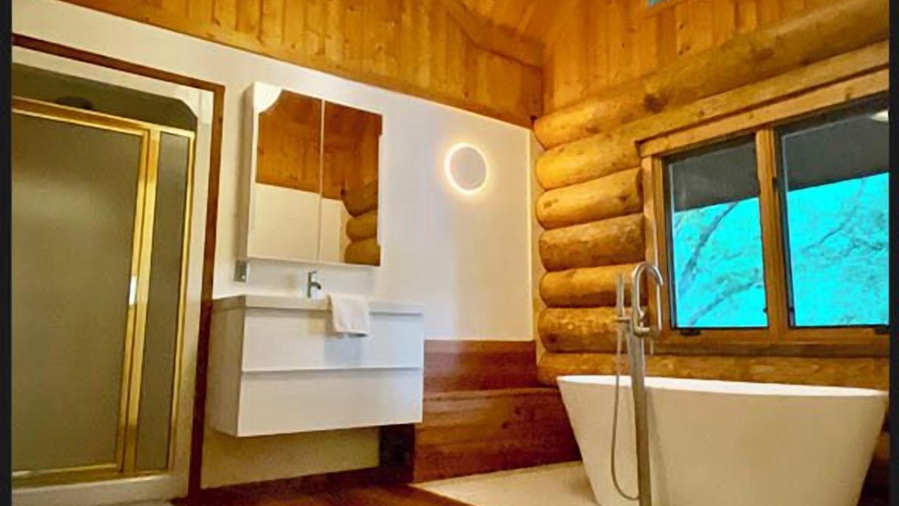 Photo of Bathroom in Robbinsville