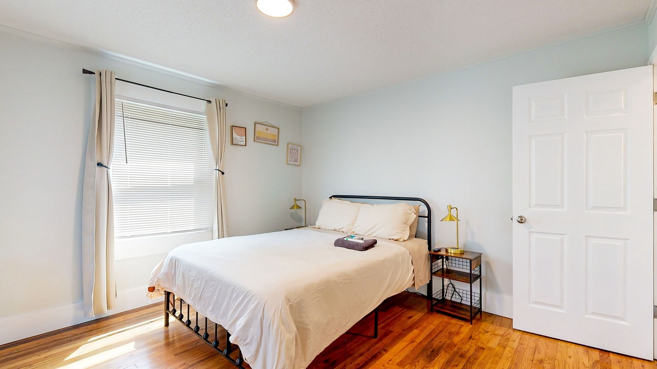 Photo of Bedroom in Burlington