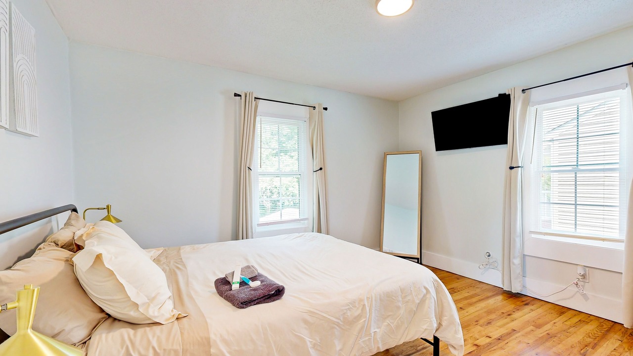 Photo of Bedroom in Burlington