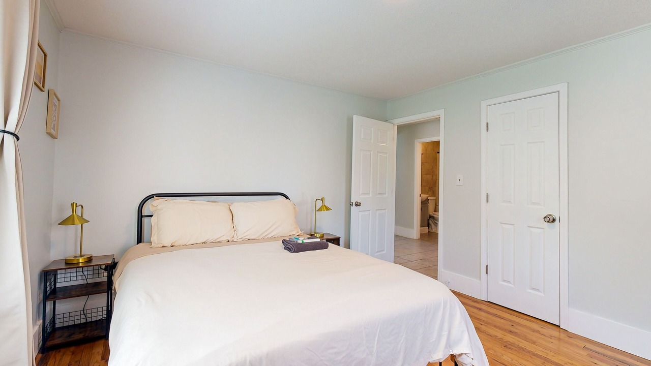 Photo of Bedroom in Burlington