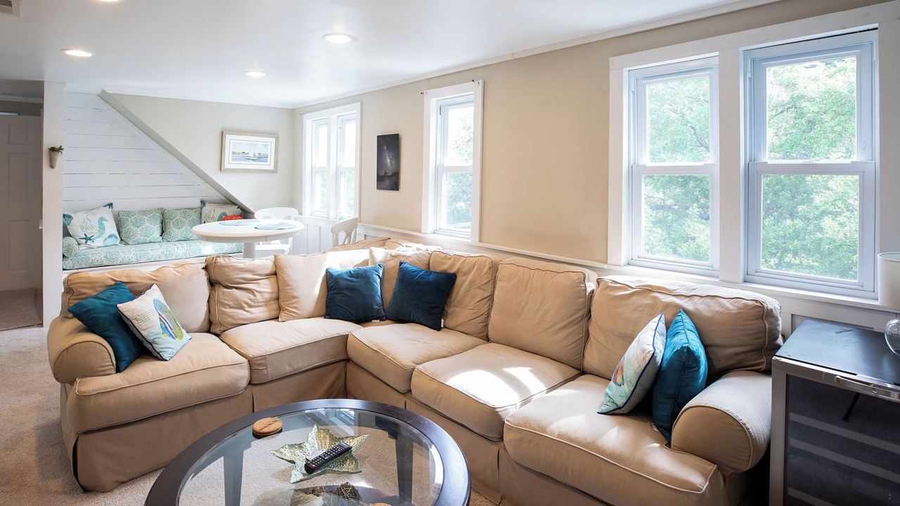 Photo of Livingroom in Swansboro