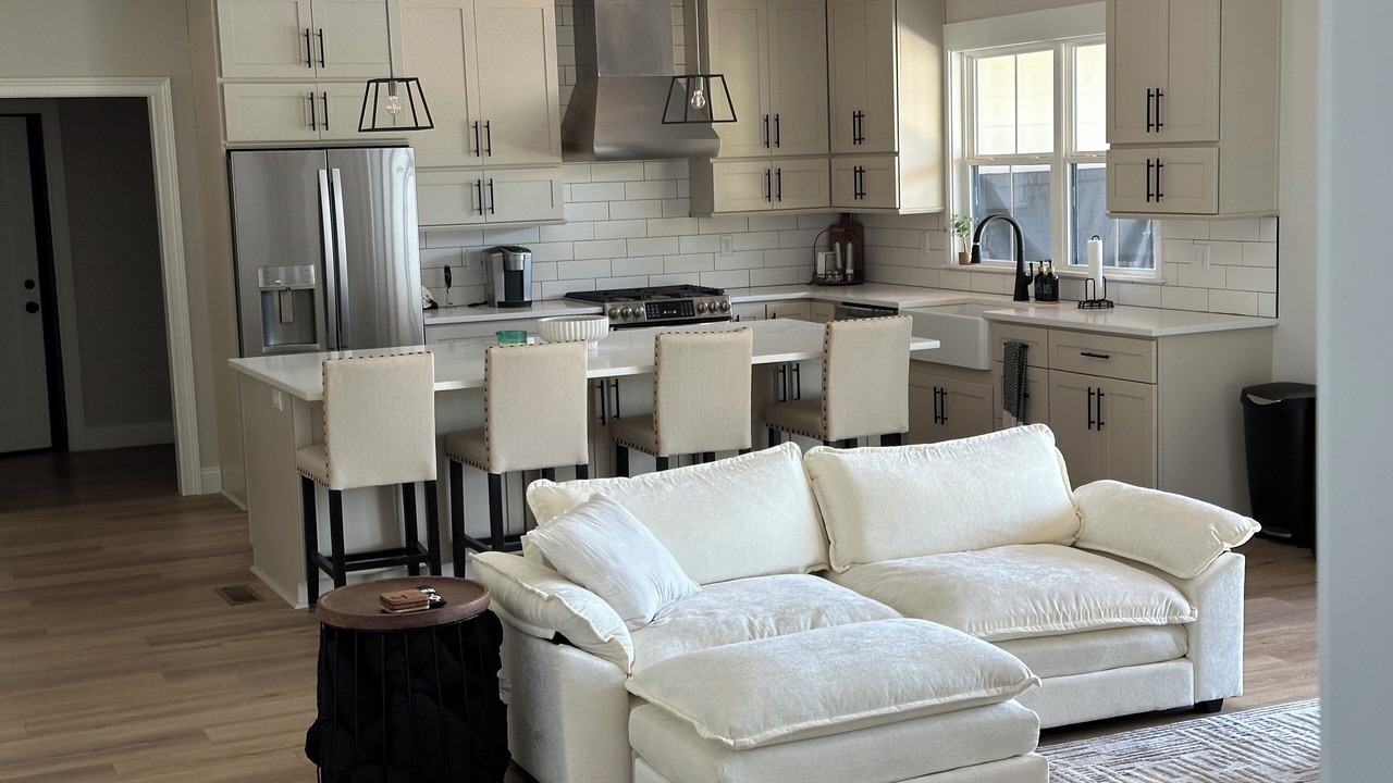 Photo of Livingroom in Seven Lakes
