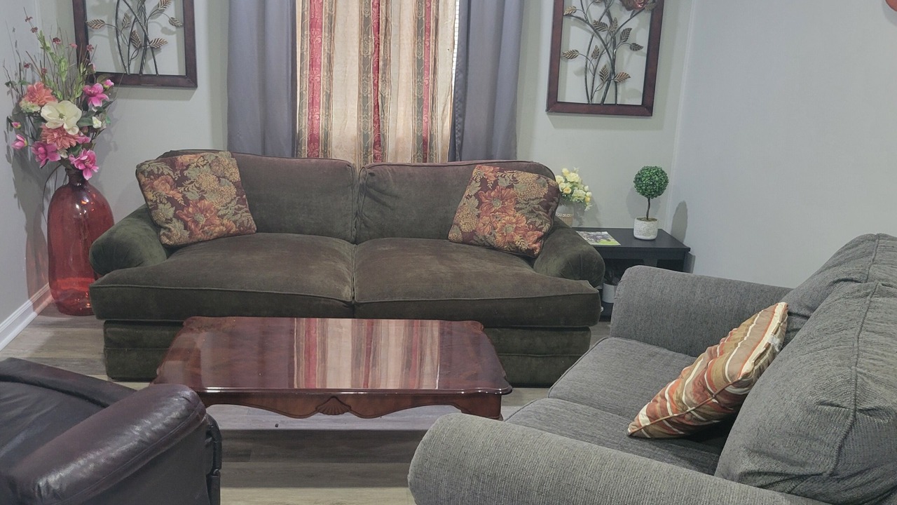 Photo of Livingroom in Forest City