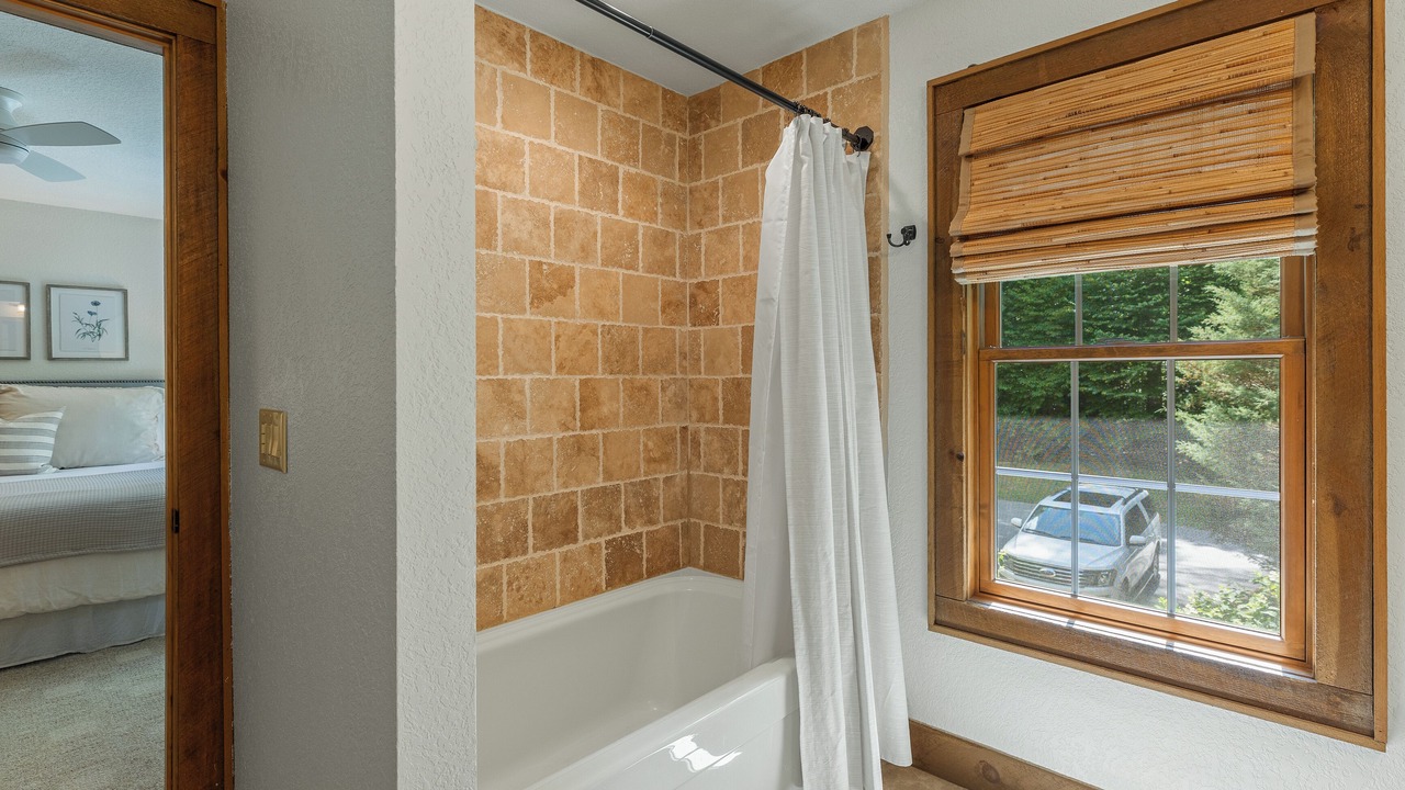 Photo of Bathroom in Cashiers