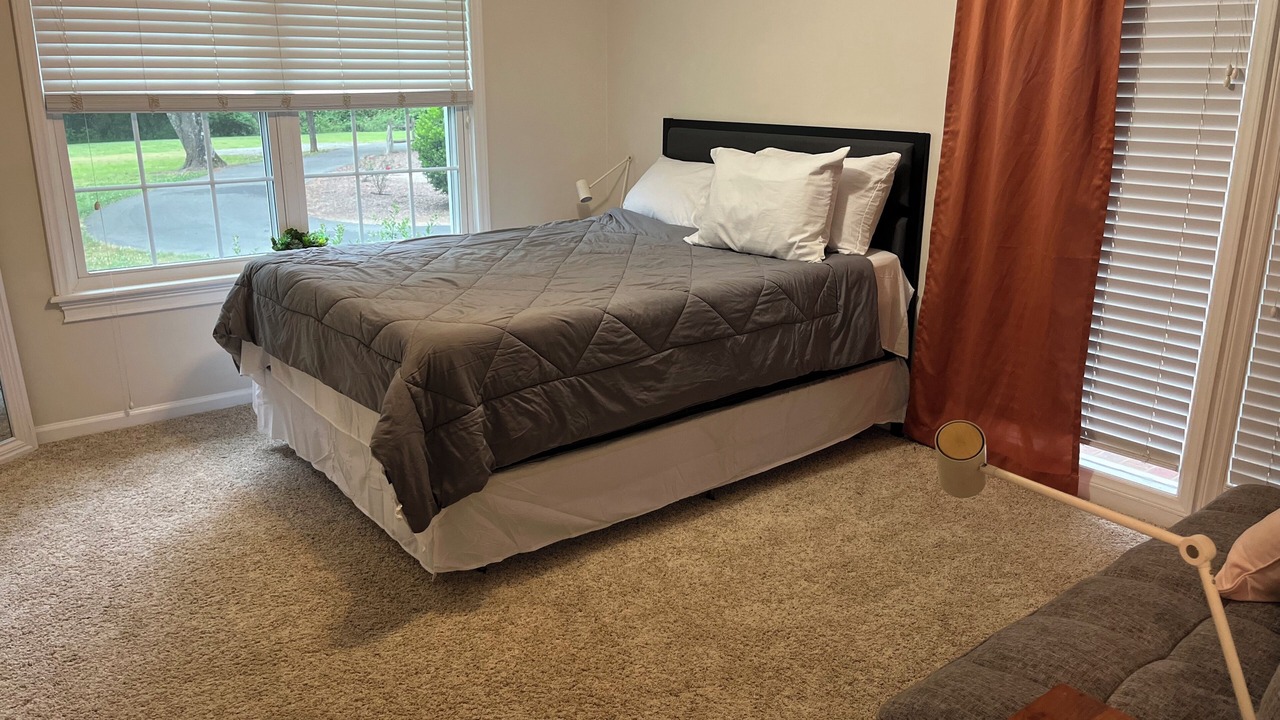 Photo of Bedroom in Huntersville